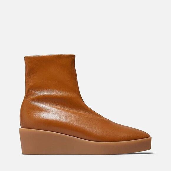 CLERGERIE Paris Rust Lexa Platform Rubber Sole Size US 8 Lambskin Booties
